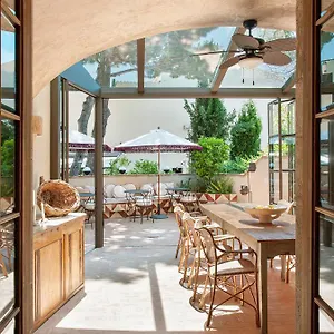 https://la-bionda-hotel.topcostabravahotels.com